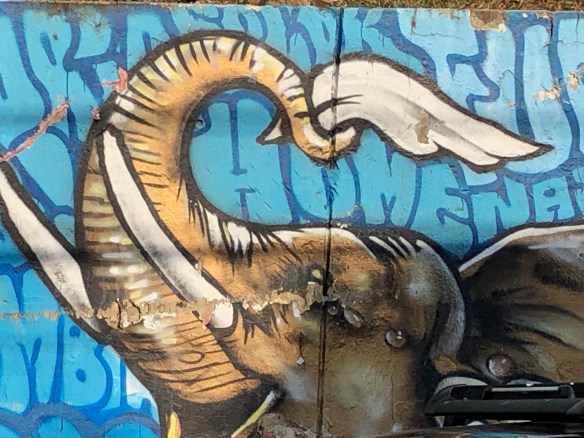 764944af-ca00-49d3-a770-8caab183e710